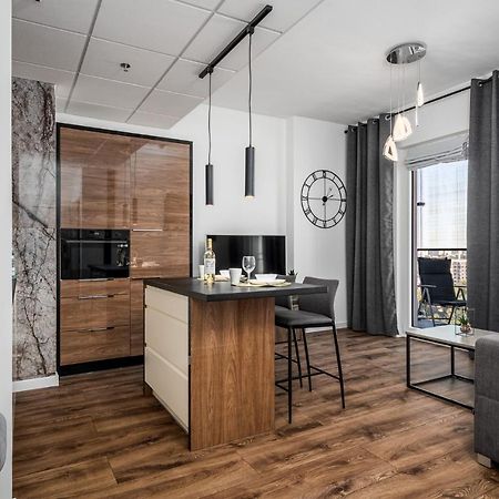 Apartamento Apart D&K Free Parking Marcina Kasprzaka 29 Varsovia Exterior foto