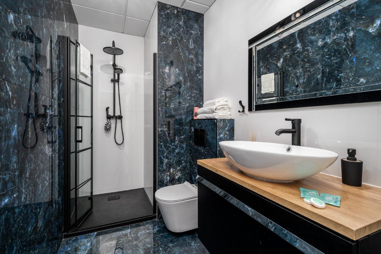 Apartamento Apart D&K Free Parking Marcina Kasprzaka 29 Varsovia Exterior foto